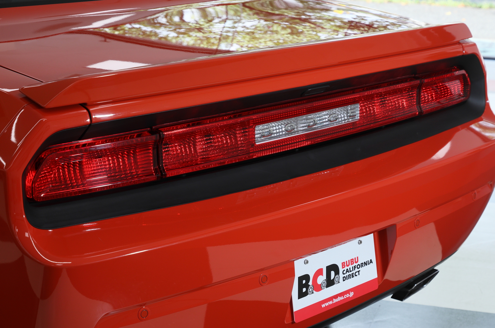 チャレンジャー BAD SPEED LA プロモーション】 MOPARのシンボル「ダッジ