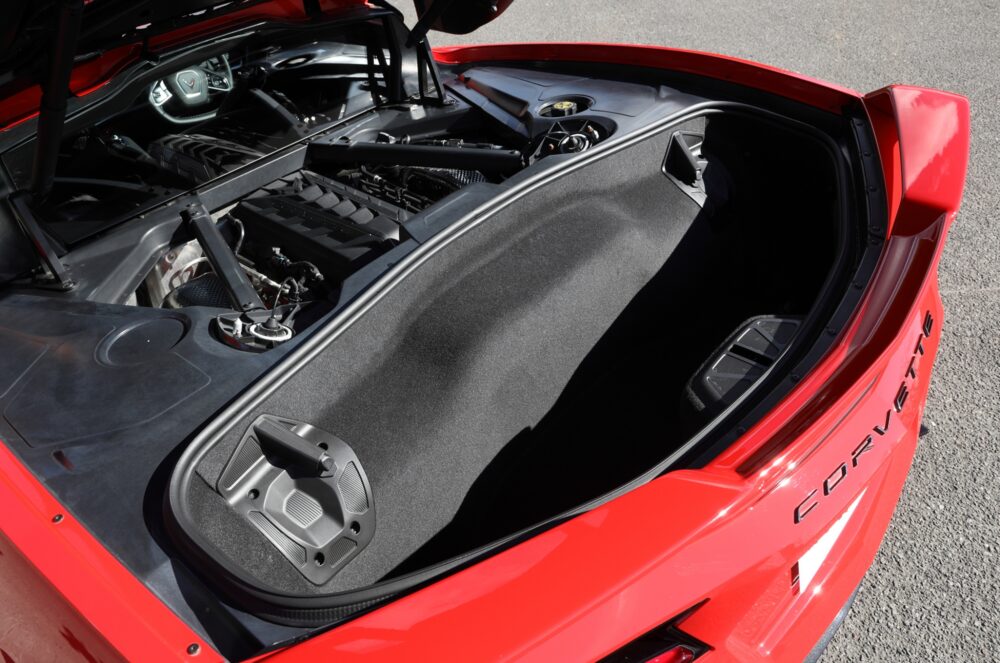 BUBU×アメ車ワールド” 2023 シボレー コルベット C8 2LT | アメ