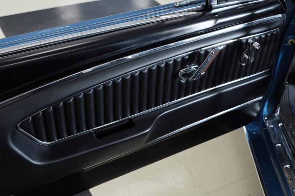 BUBU×アメ車ワールド” 1966年モデル フォード マスタング | アメ