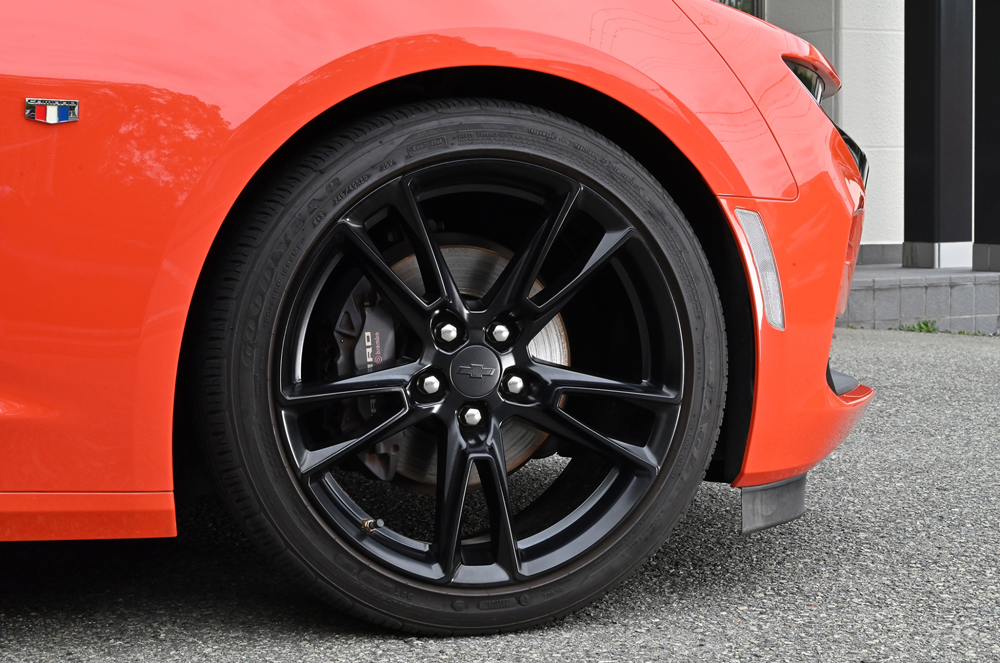 BUBU×アメ車ワールド” 2019年モデル シボレー カマロ LT RS