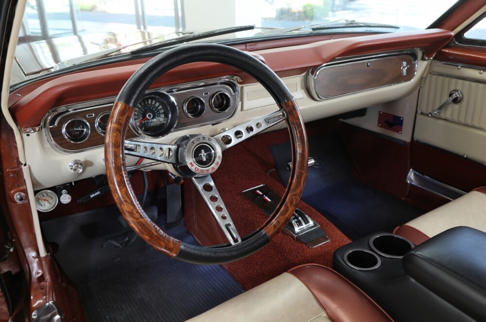 BUBU×アメ車ワールド” 1965年モデル フォード マスタング ハード BUBU×アメ車ワールド” 1965年モデル フォード マスタング ハード