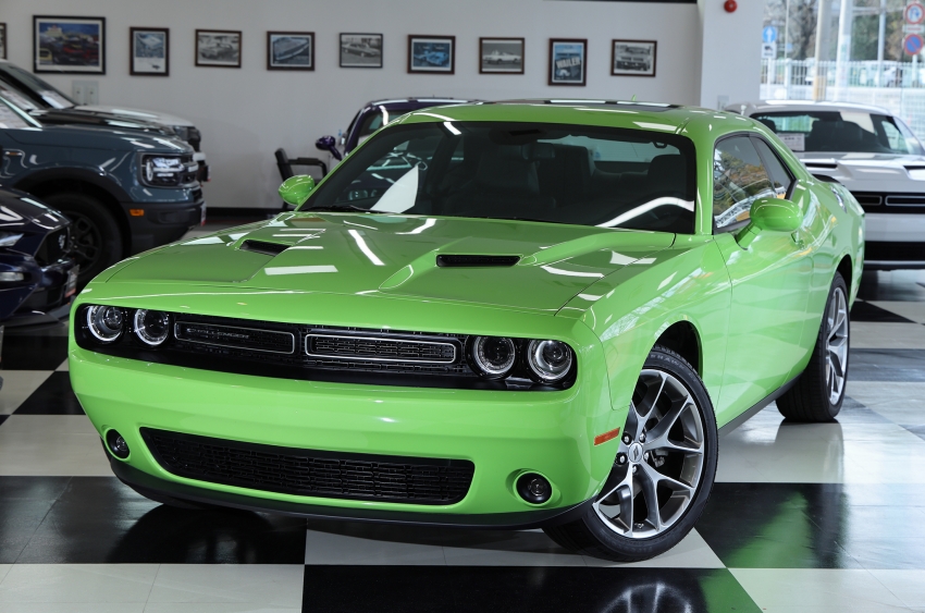 BUBU×アメ車ワールド” 2023年モデル ダッジ チャレンジャー SXT