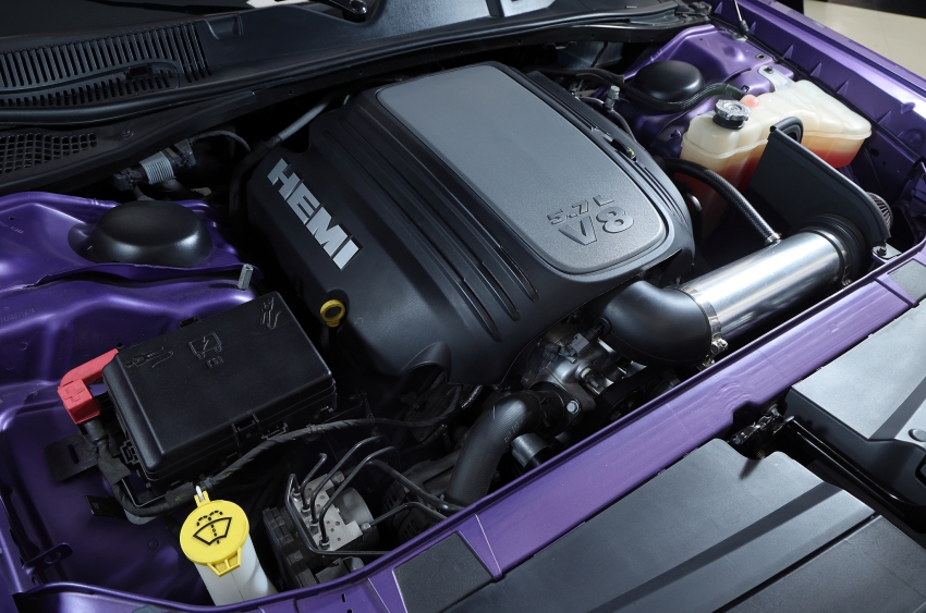 BUBU×アメ車ワールド”2019年モデル ダッジ チャレンジャー R/T