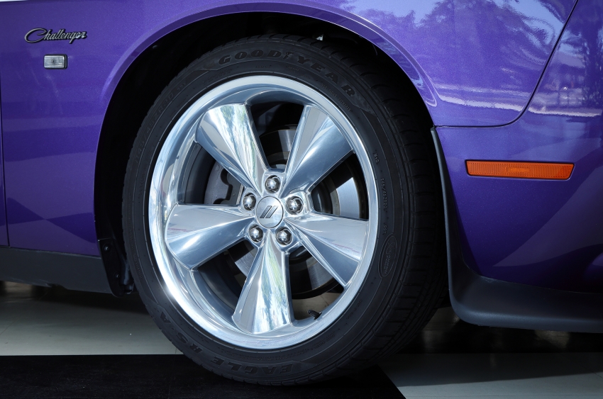 ダッジ 初版カラー 9200573A30231122W00103.jpg