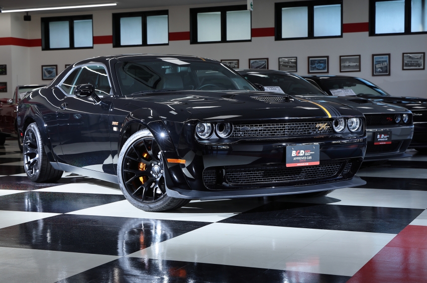 “BUBU×アメ車ワールド” 2022年モデル ダッジ チャレンジャー R/T スキャットパック ワイドボディ