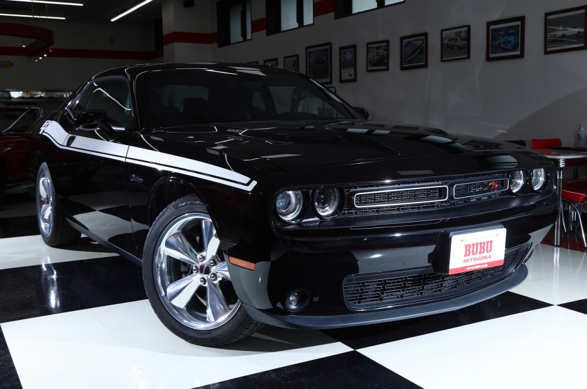 “BUBU×アメ車ワールド” 2015年モデル ダッジ チャレンジャー R/T プラス